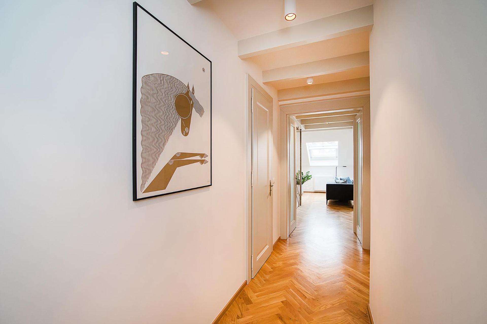Large And Modern Apartment In The Heart Of Praha Bagian luar foto